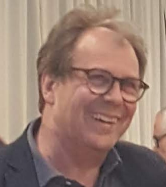 11 par stilte 2 kveld av Høstturneringen og den ble vunnet av Olav Thoresen(bildet)og Hans Balteskar På 2 plass kom Silje Lillestjerna og Stine El...